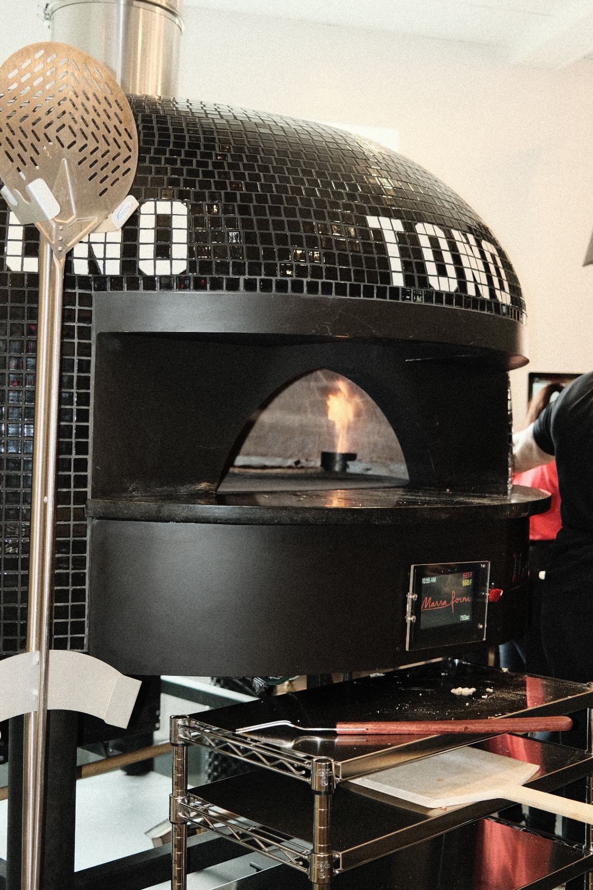 Tono Marra Forni mosaic pizza oven