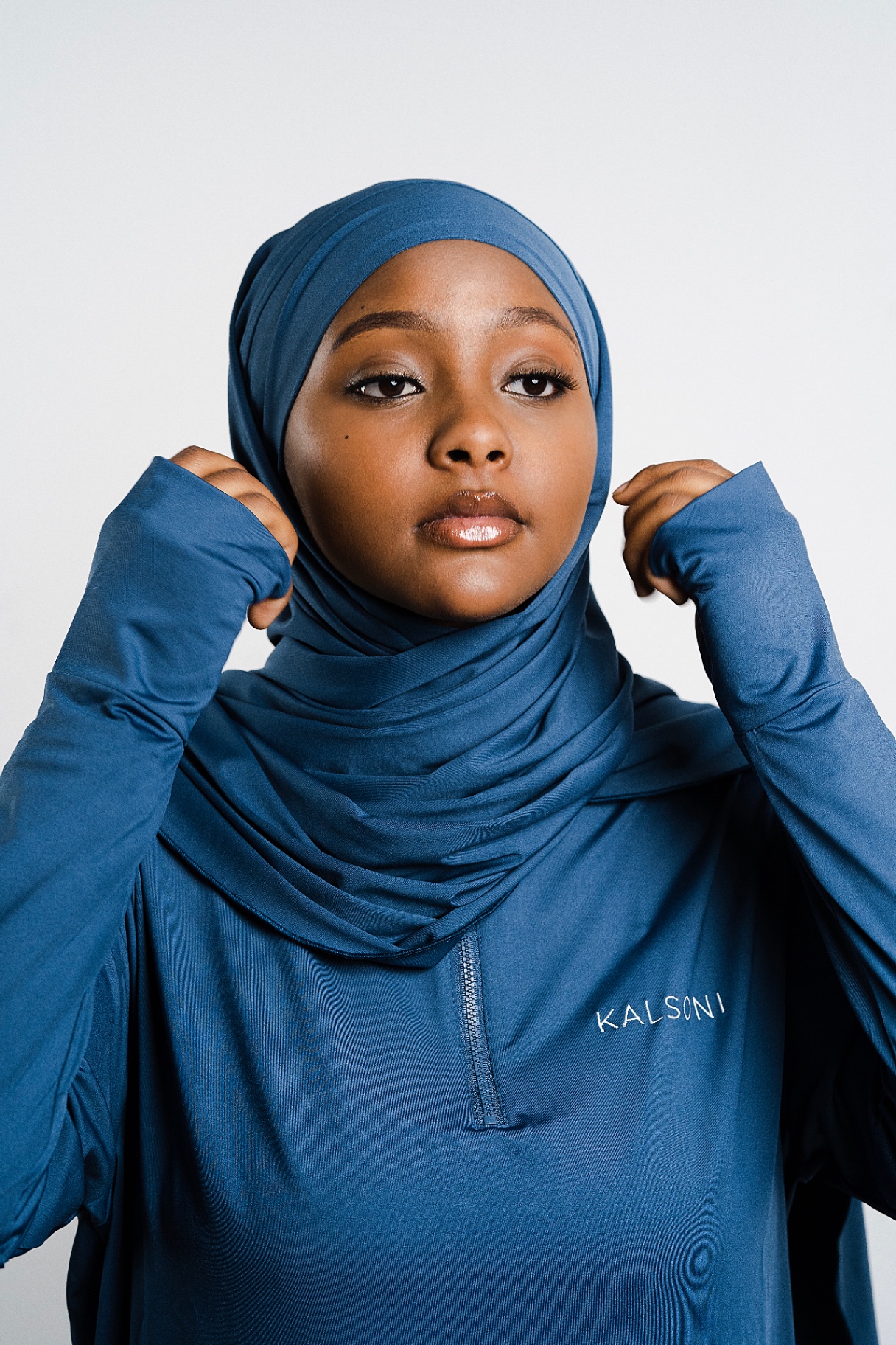 Kalsoni blue hijab activewear portrait